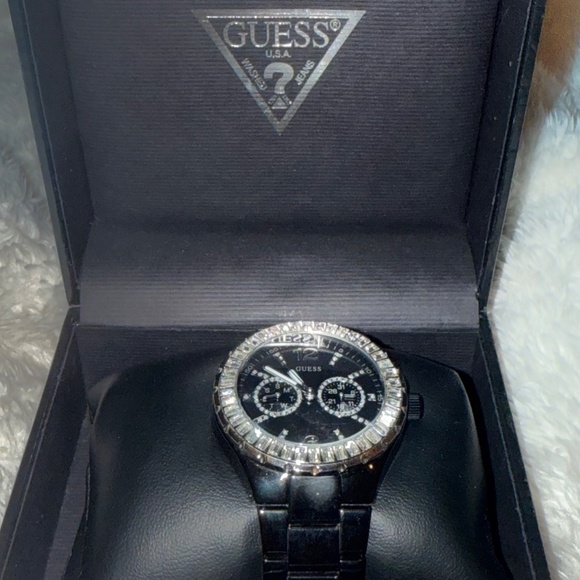 Guess Chill Black SS Swarovski Crystals Watch - Picture 12 of 16